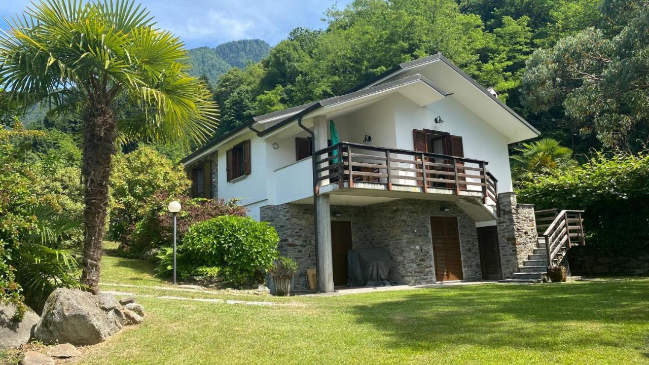 Villa Fontanedo Colico Buitenkant foto